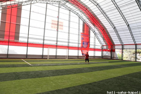 Yeditepe Vip Kapalı Halı Saha